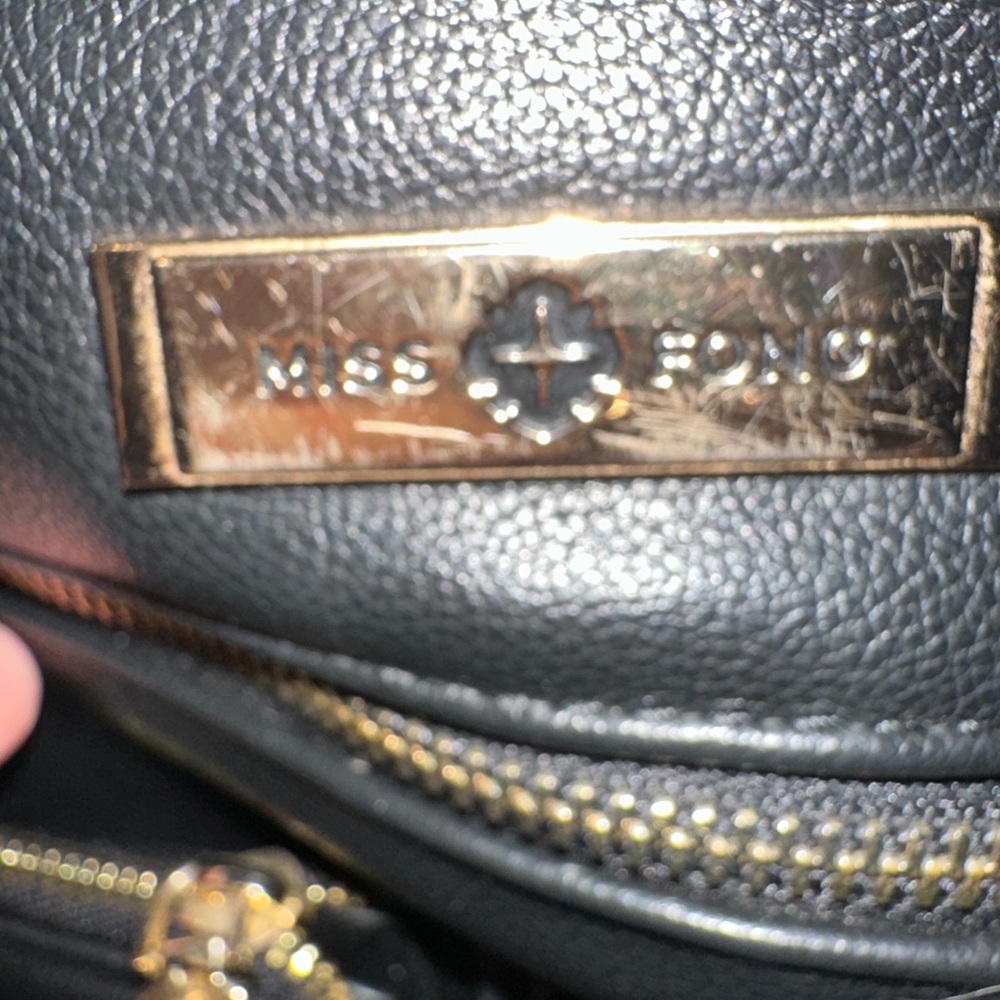 Miss fong soft Black Leather Baby Bag so many pockets insulated good accents new - Picture 16 of 16